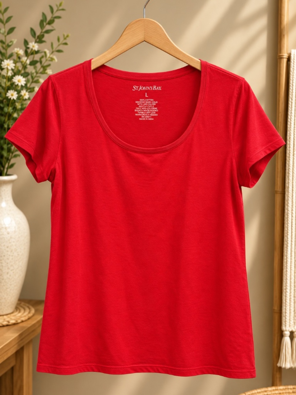 St. John’s Bay Red Scoop Neck Short Sleeve Cotton T-Shirt Size L